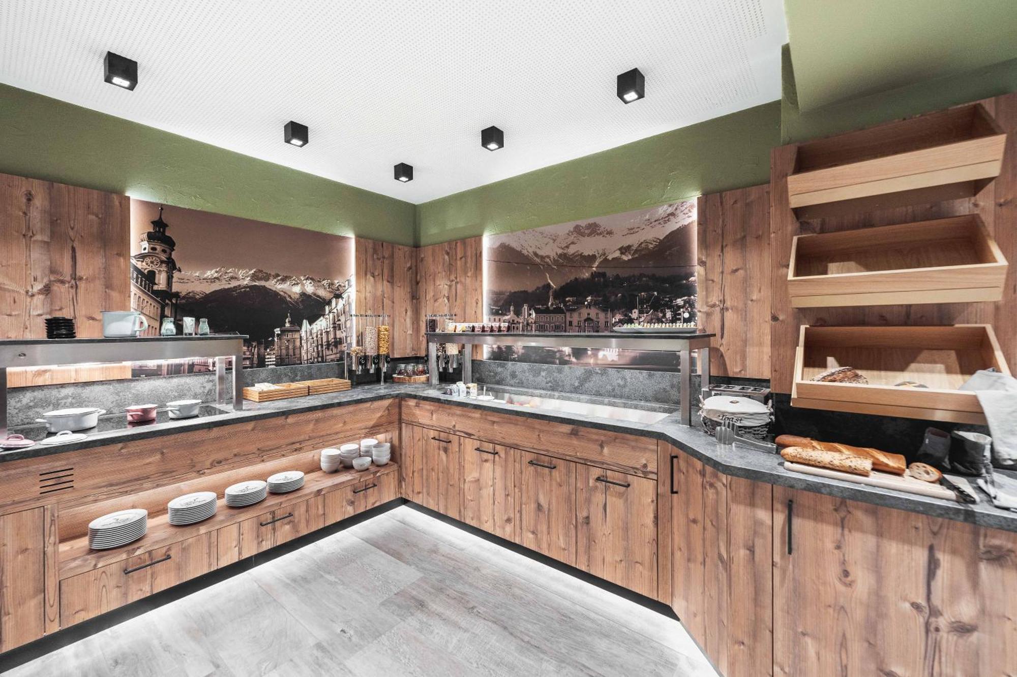 Binders Budget City-Mountain Hotel Innsbruck Exteriér fotografie